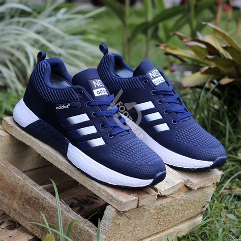 sepatu adidas terbaik